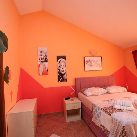 Apartman Vali Crikvenica Exteriér fotografie